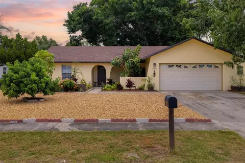Exterior - 3905 Sandpointe Dr, Bradenton, FL 34205 photo 9 of 9