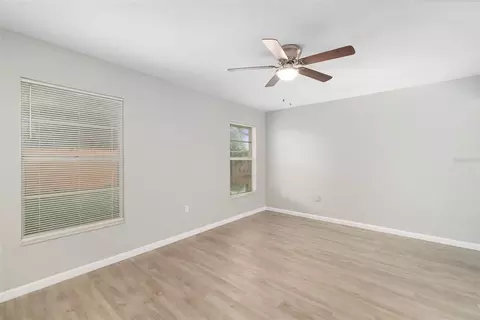 Living - 3905 Sandpointe Dr, Bradenton, FL 34205 photo 9 of 9