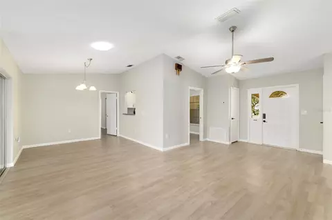Living - 3905 Sandpointe Dr, Bradenton, FL 34205 photo 1 of 9