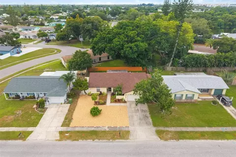 View/Area - 3905 Sandpointe Dr, Bradenton, FL 34205 photo 1 of 8