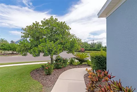 Exterior - 4715 Canoe Creek Ave, Parrish, FL 34219 photo 4 of 20