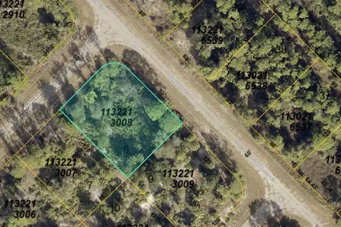 1132213008 Hampshire Cir, North Port, FL 34288