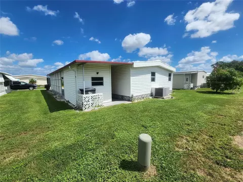 Exterior - 808 53rd Ave E #234, Bradenton, FL 34203 photo 1 of 7