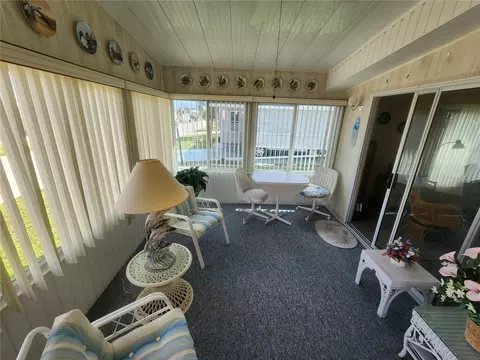 Exterior - 808 53rd Ave E #234, Bradenton, FL 34203 photo 4 of 7