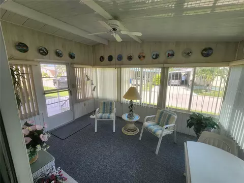 Exterior - 808 53rd Ave E #234, Bradenton, FL 34203 photo 3 of 7