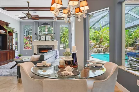 Dining - 11432 Savannah Lakes Dr, Parrish, FL 34219 photo 2 of 6