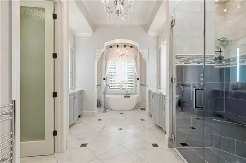 Bath - 11432 Savannah Lakes Dr, Parrish, FL 34219 photo 1 of 9