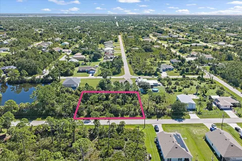 5464 Callaway St, Port Charlotte, FL 33981