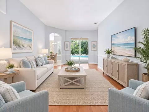 Living - 6919 67th Ter E, Bradenton, FL 34203 photo 4 of 4