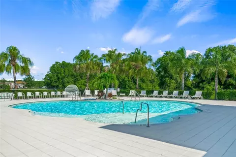 Exterior - 11504 Apple Tree Cir, Bradenton, FL 34211 photo 10 of 11