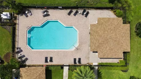 Exterior - 8811 White Sage Loop, Bradenton, FL 34202 photo 10 of 11
