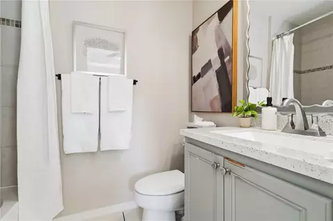 Bath - 8811 White Sage Loop, Bradenton, FL 34202 photo 1 of 2