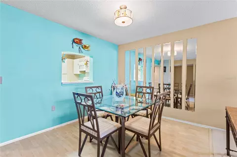Dining - 521 Lakeside Dr, Bradenton, FL 34210 photo 3 of 5