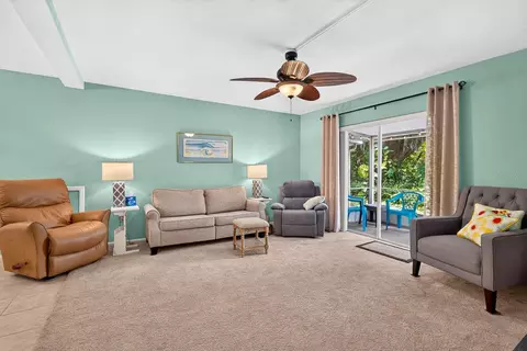 Living - 5853 Palm Ln #B7, Bradenton, FL 34207 photo 3 of 3