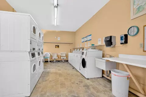 Other - 5853 Palm Ln #B7, Bradenton, FL 34207 photo 3 of 6