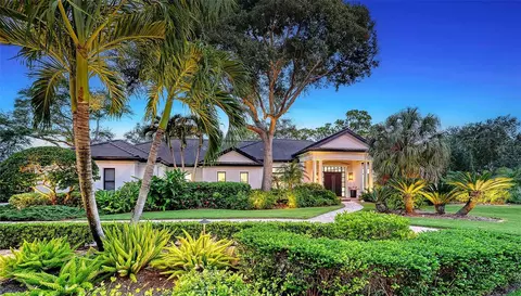 324 Osprey Point Dr, Osprey, FL 34229 photo 2