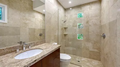 324 Osprey Point Dr, Osprey, FL 34229 photo 77