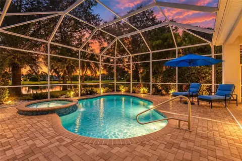 Exterior - 5109 96th St E, Bradenton, FL 34211 photo 2 of 25