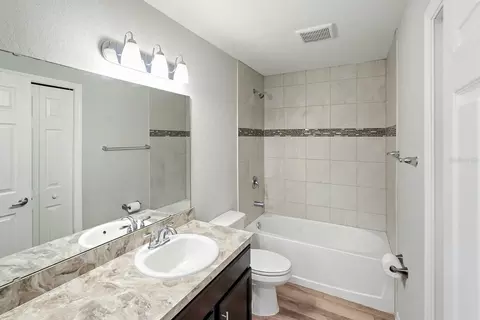 Bath - 6008 162nd Ave E, Parrish, FL 34219 photo 3 of 3
