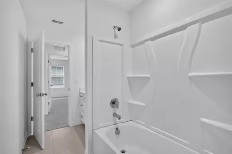Entry Way - 3514 Ambersweet Xing, Parrish, FL 34219 photo 1 of 2