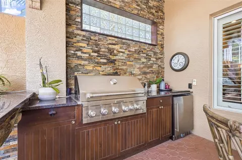 Kitchen - 8629 51st Ter E, Bradenton, FL 34211 photo 7 of 7