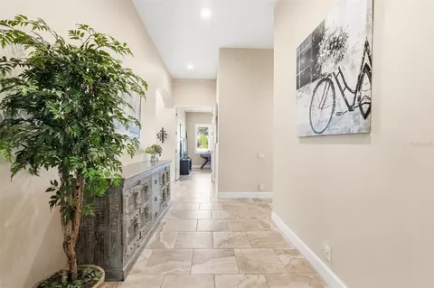 Entry Way - 8629 51st Ter E, Bradenton, FL 34211 photo 4 of 8