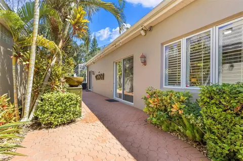 Exterior - 8629 51st Ter E, Bradenton, FL 34211 photo 22 of 33