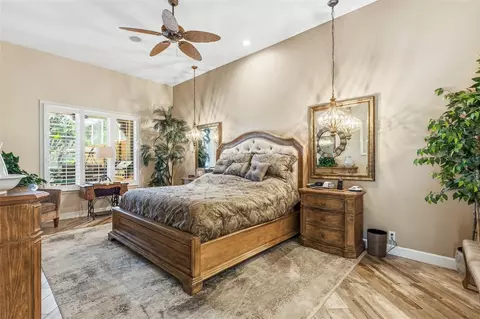 Bedroom - 8629 51st Ter E, Bradenton, FL 34211 photo 1 of 7