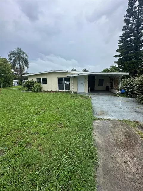 5323 Carlton Rd, New Port Richey, FL 34652