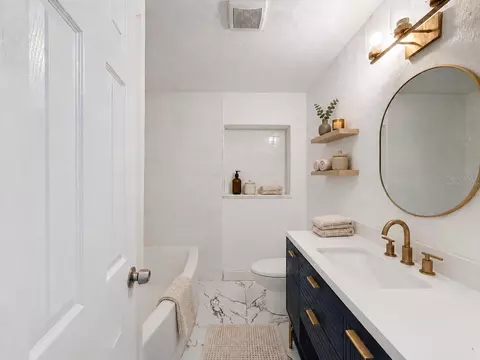 Bath - 3316 W Nassau St, Tampa, FL 33607 photo 1 of 3