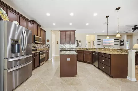 Kitchen - 7705 112th Ave E, Parrish, FL 34219 photo 1 of 5