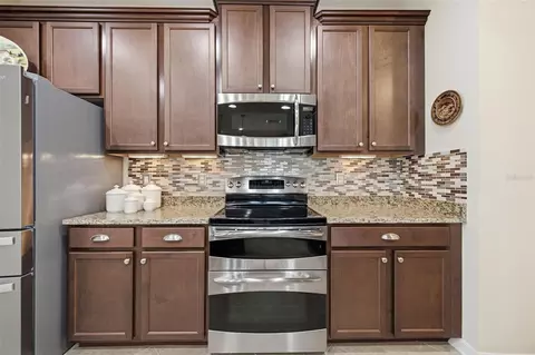 Kitchen - 7705 112th Ave E, Parrish, FL 34219 photo 5 of 5