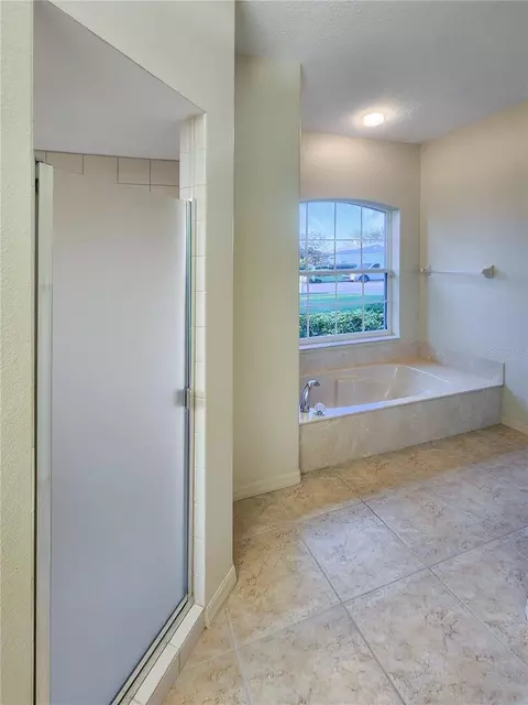 Bath - 6223 90th Avenue Cir E, Parrish, FL 34219 photo 2 of 4