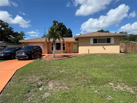 2715 Heather Pl, Sarasota, FL 34235