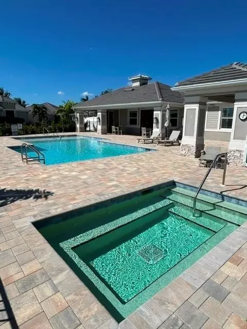 Exterior - 4262 Golden Creek Ter, Parrish, FL 34219 photo 16 of 16