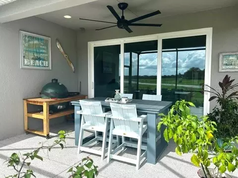 Exterior - 4262 Golden Creek Ter, Parrish, FL 34219 photo 9 of 16