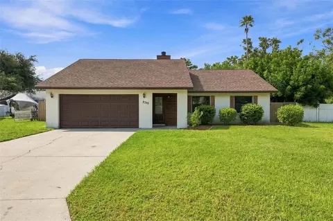 2328 Spring Oaks Cir, Sarasota, FL 34234