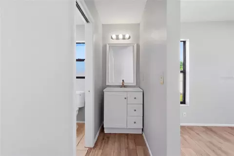 Entry Way - 24 Clemson Rd, Venice, FL 34293 photo 1 of 2