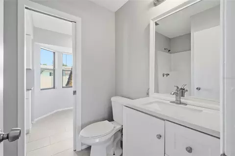 Bath - 24 Clemson Rd, Venice, FL 34293 photo 4 of 5
