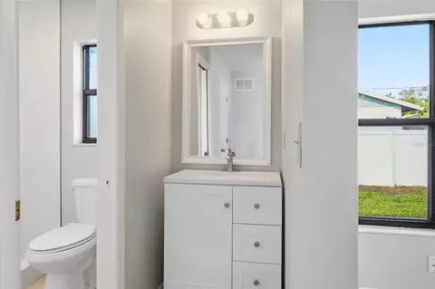 Bath - 24 Clemson Rd, Venice, FL 34293 photo 1 of 5