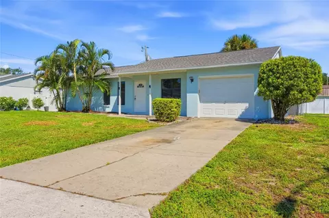 Exterior - 24 Clemson Rd, Venice, FL 34293 photo 1 of 9