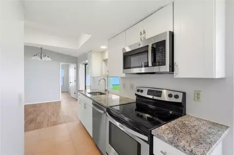 Kitchen - 24 Clemson Rd, Venice, FL 34293 photo 3 of 9