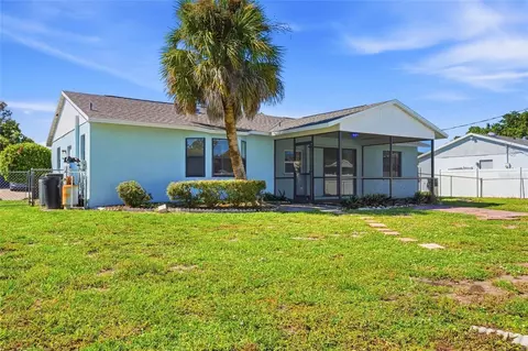 Exterior - 24 Clemson Rd, Venice, FL 34293 photo 8 of 9