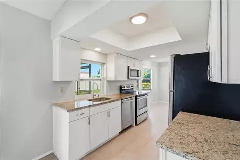 Kitchen - 24 Clemson Rd, Venice, FL 34293 photo 6 of 9
