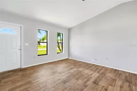 Living - 24 Clemson Rd, Venice, FL 34293 photo 7 of 7