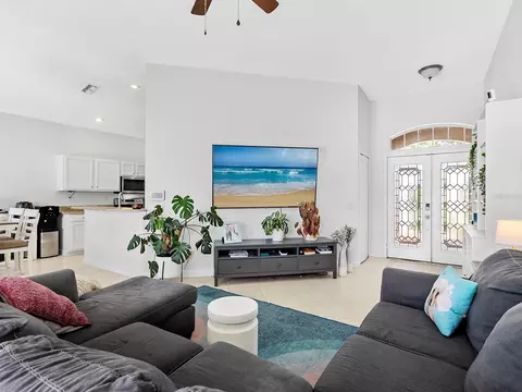 Living - 4006 2nd Ave E, Bradenton, FL 34208 photo 1 of 3
