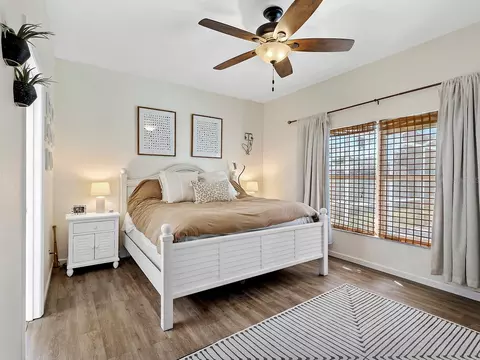 Bedroom - 4006 2nd Ave E, Bradenton, FL 34208 photo 1 of 2