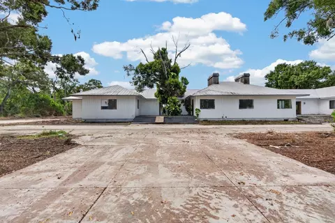 2140 Desoto Rd, Sarasota, FL 34234