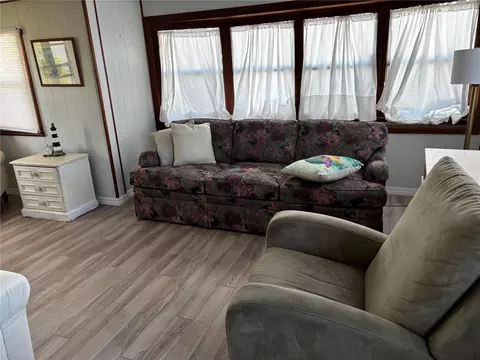 116 Roma Rd, Venice, FL 34285 photo 2