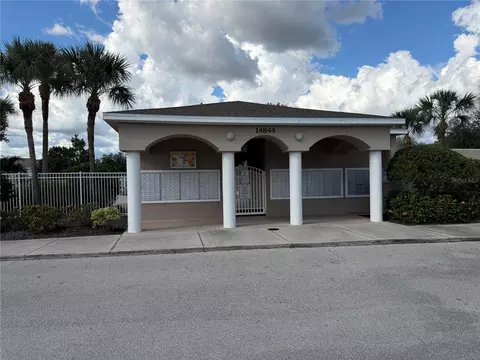 Exterior - 14876 Skip Jack Loop, Bradenton, FL 34202 photo 8 of 14